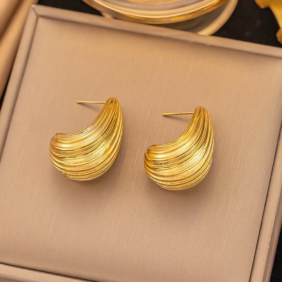 NEW💎18K Gold Plated Teardrop Earrings*Raindrop Earrings - Picture 2 of 6